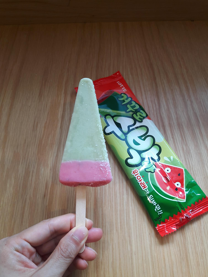 [CU 아이스크림 100원 이벤트] 거꾸로 수박바 먹어 봄