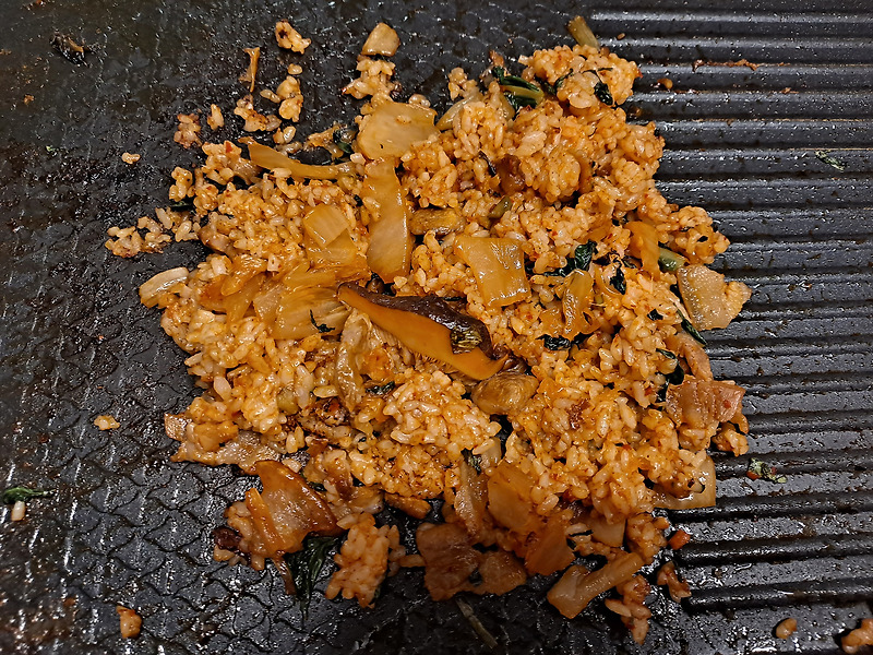볶아야 제맛이다, 김치볶음밥(Kimchi Fried Rice)