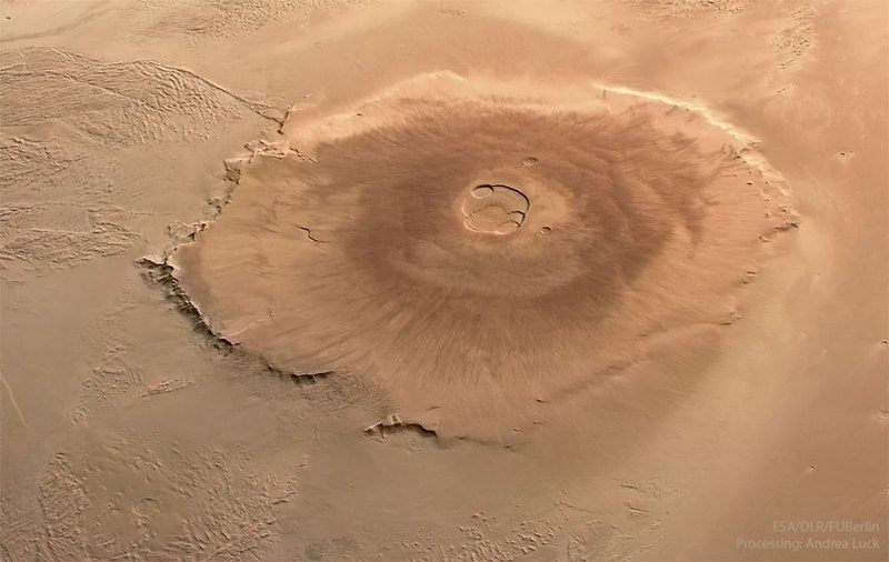 [NASA 오늘의 사진] Olympus Mons: Largest Volcano in the Solar System