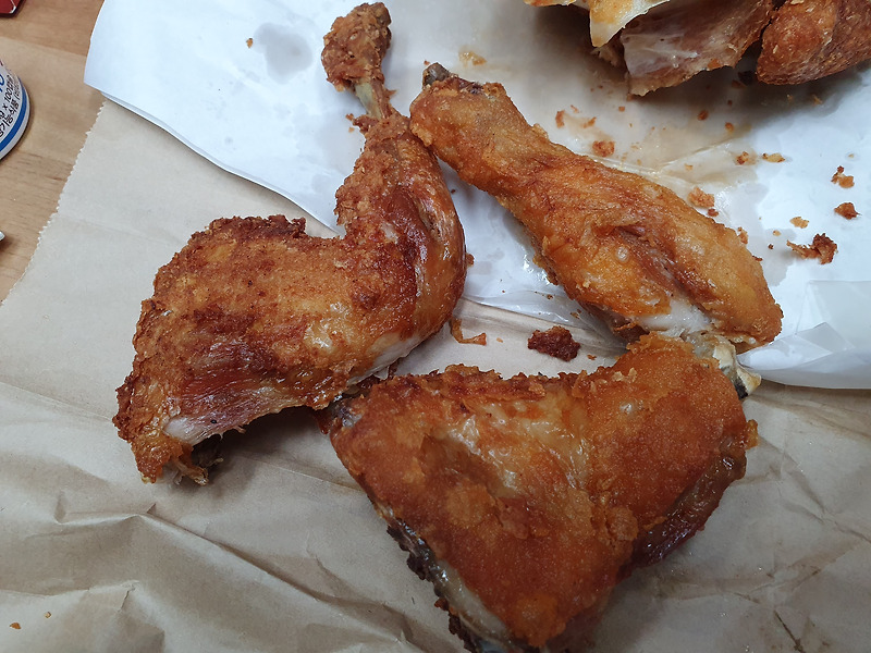 [롯데리아 신메뉴] 1인혼닭 vs 신통치킨 옛날통닭 비교 후기