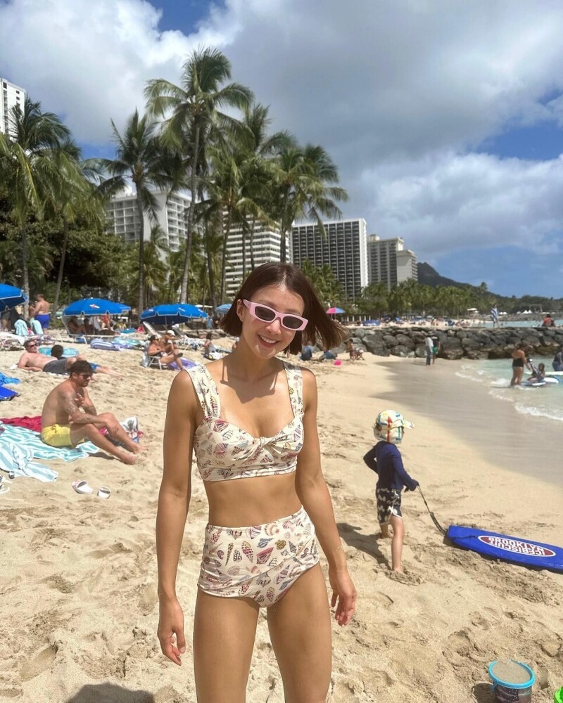 배우 이시영, 하와이 해변서 매일 비키니 입는 이유 있었네...이 몸매 자랑할 수밖에