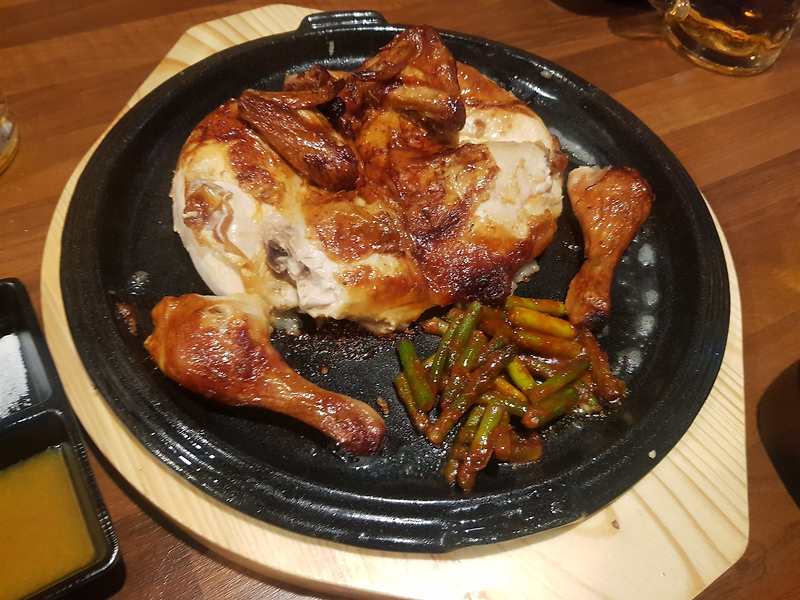 마늘쫑닭과 시원한 살얼음 맥주 (인천 삼산동) 구도로통닭
