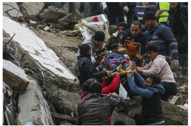 튀르키예 지진에 폭우와 폭설까지 겹쳐 '사망자 1만명 넘을 수도'