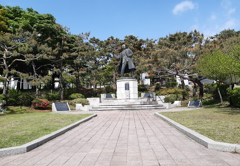 용산 효창공원 탐방 * 이봉창 의사 동상