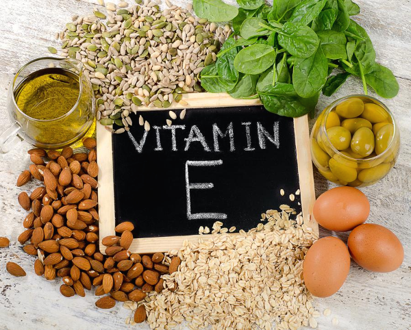 비타민 E의 효능과 부작용 및 권장량