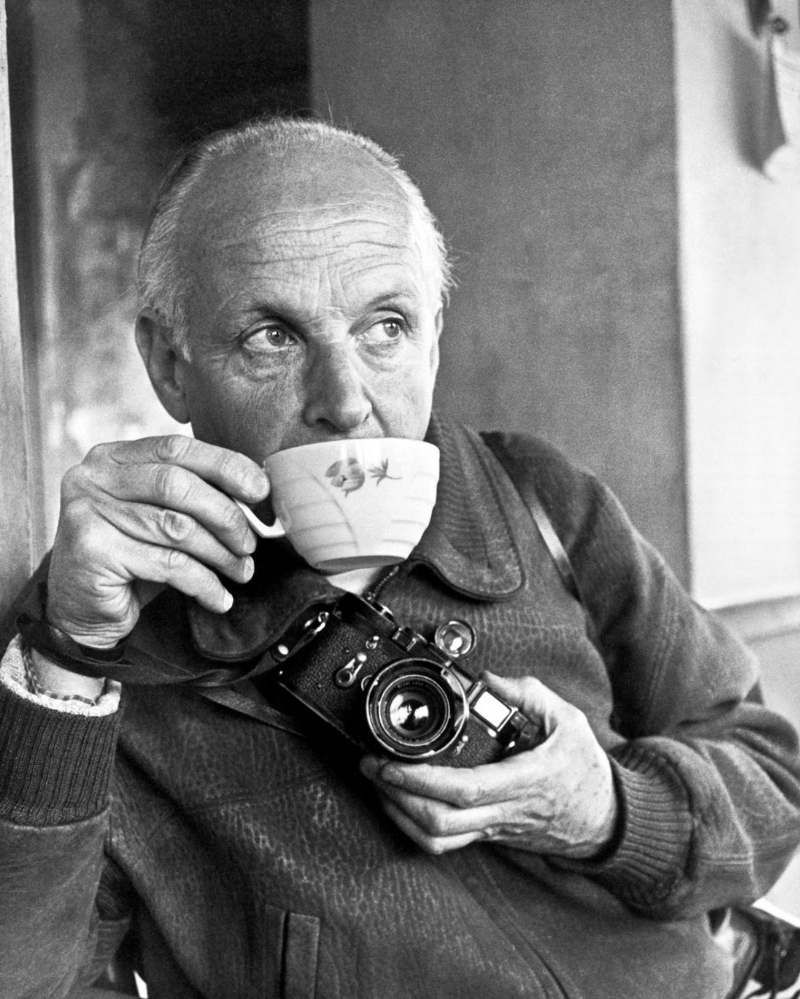 20세기 대표적인 사진작가 - 앙리 까르띠에 브레송(H.C.B)
