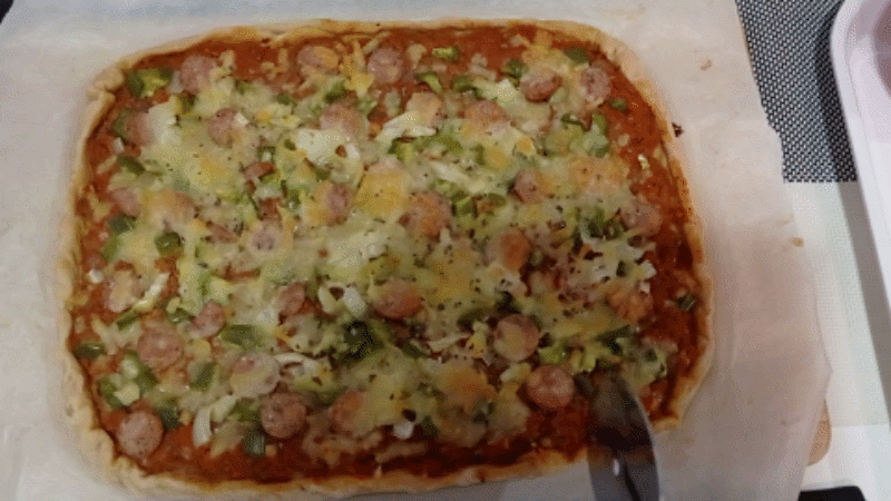 스파게티 소스로 피자를 만들어 보았습니다. (부제 : 피자도우 만들기 어렵지 않아요.)