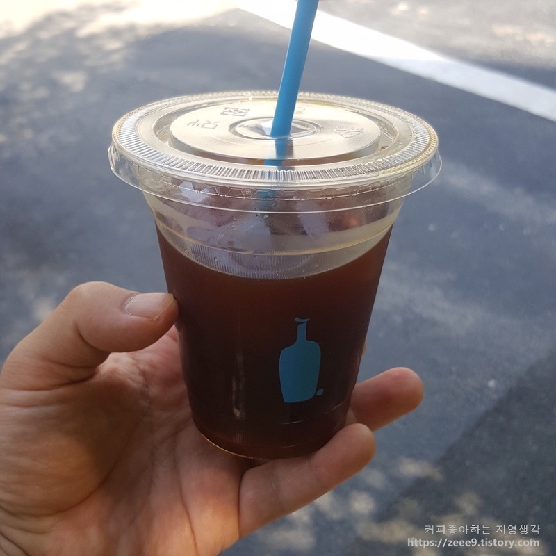 블루보틀 커피와 스타벅스 리저브 커피 원두 로스팅 비교