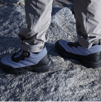 다기능 신발의 선택, 칸투칸 방수 빛반사 방한화 KKJD98의 강점