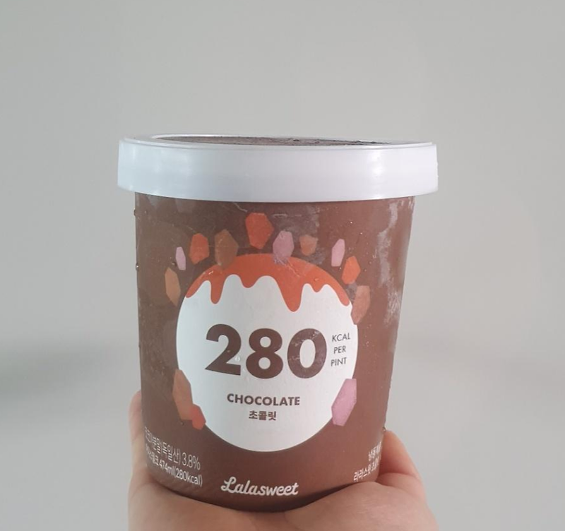저칼로리 아이스크림, 라라스윗 초콜릿맛 다이어트에 정말 도움이 될까?(feat.내돈내산)