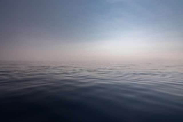 꿈풀이 -바다를 보는 꿈의 의미는? 바다꿈 상황별해설