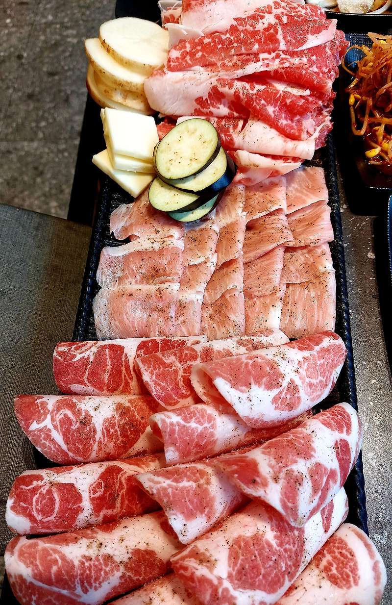 인천 청라 맛집 피노팜 얇은 고기 전문점 고기 맛집 인정