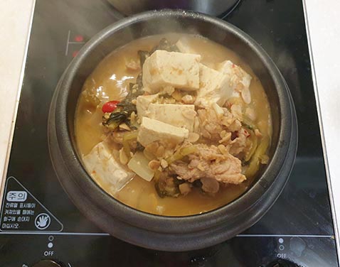 청국장 만들기 / Rich Soybean Paste Stew