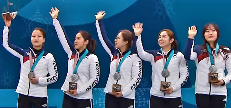 한국 여자컬링대표팀 '팀킴' 베이징올림픽 금메달 도전, 올림픽 출전 자격 획득