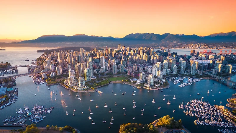캐나다에 세계에서 가장 살기 좋은 도시 3개나 있는 이유 ?