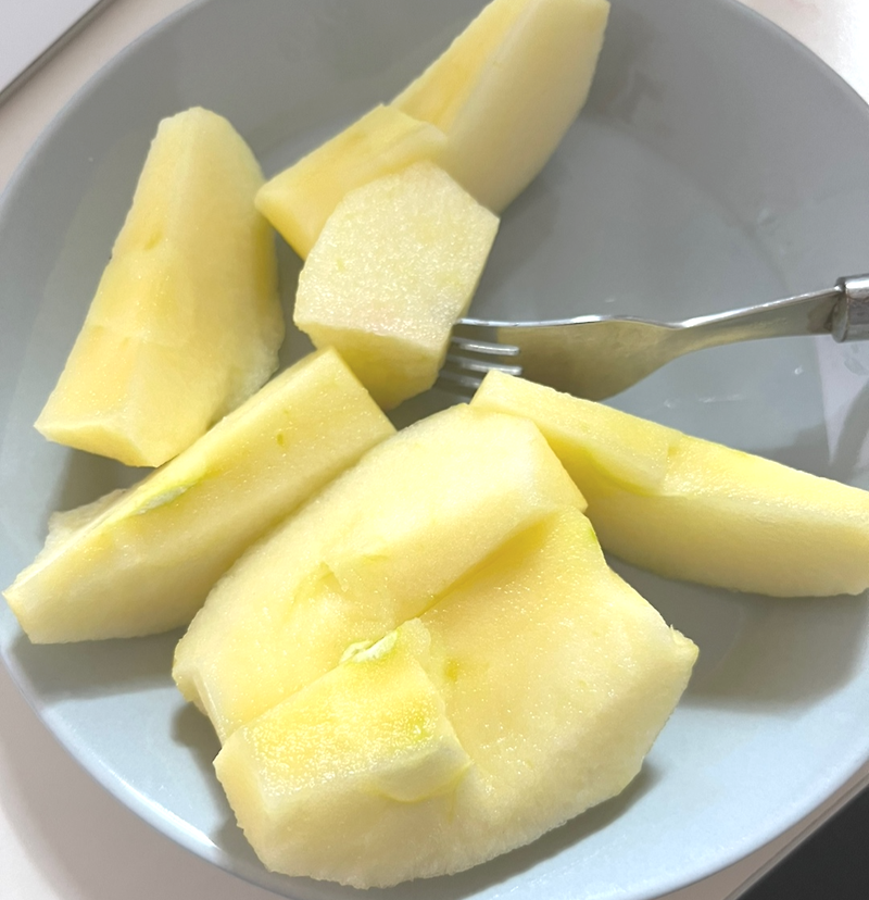 출근 전 아침, 사과 먹기 / 아침 사과의 7가지 효능