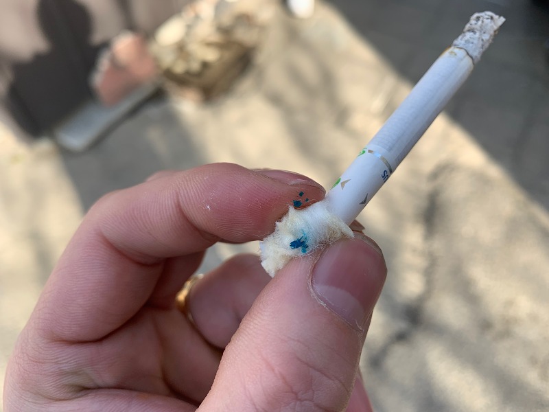 [짱꾜의궁금증] 향을 내는 캡슐 담배에 들어간 캡슐을 사진으로 찍어보았어요. 인체 유해성은 얼마나 될까요?