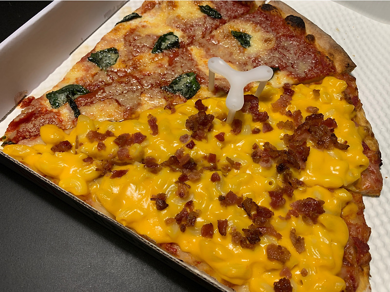 가로수길/신사동 맛집, 미국식 피자로 유명한 매덕스피자!