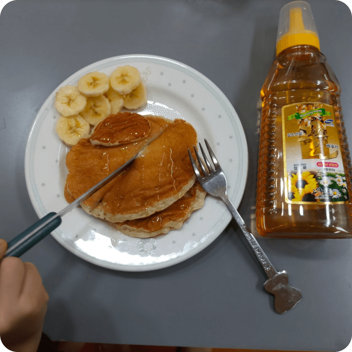 핫케이크 가루로 바나나 팬케이크 만들기