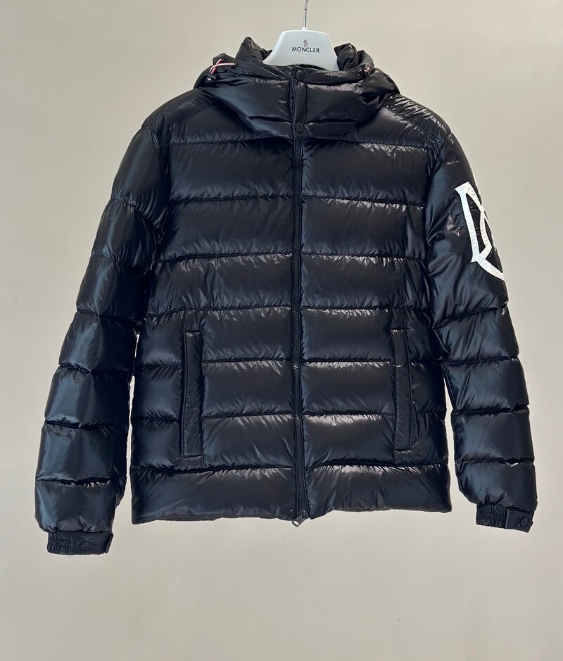 몽클레어 Saulx 다운 패딩 자켓, 겨울 내내 따뜻하게 입는 방법