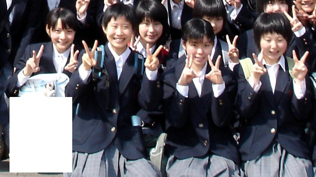 어느 예쁜 스시녀 일본 여학생의 웃지 못할 레전드 흑역사 수학여행 사진