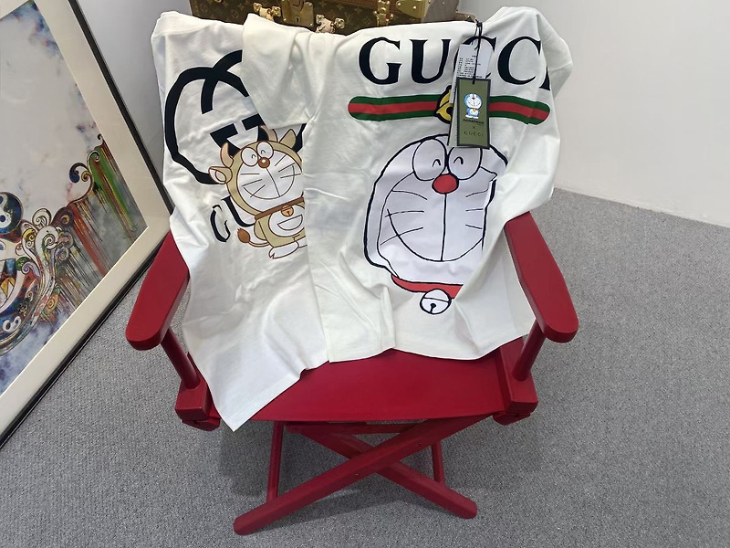 [GUCCI x DORAEMON] 구찌 X 도라에몽 반팔 티셔츠 616036 XJDEY 9791