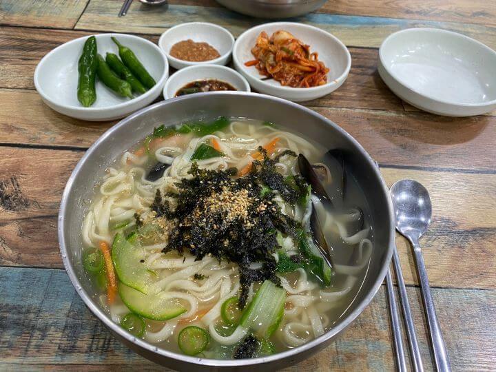 대구 율하동 칼국수 맛집 시골 칼국수 수제비