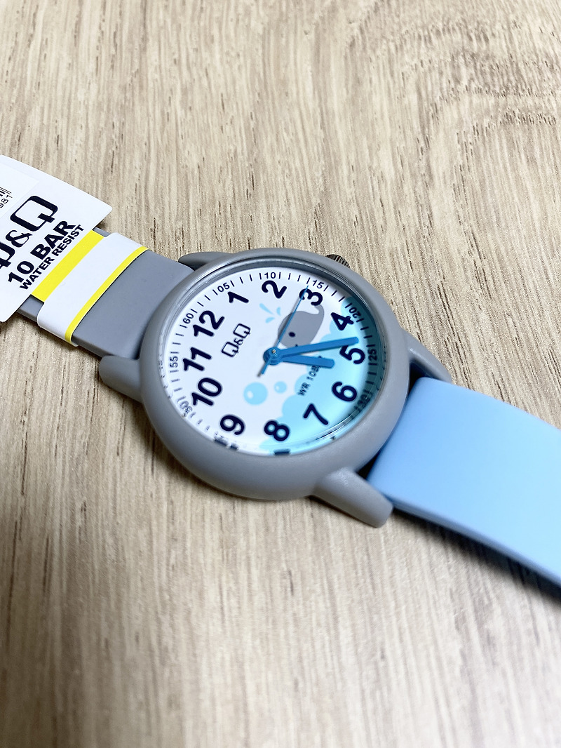초등학교 입학 선물 큐앤큐 방수 어린이 손목시계