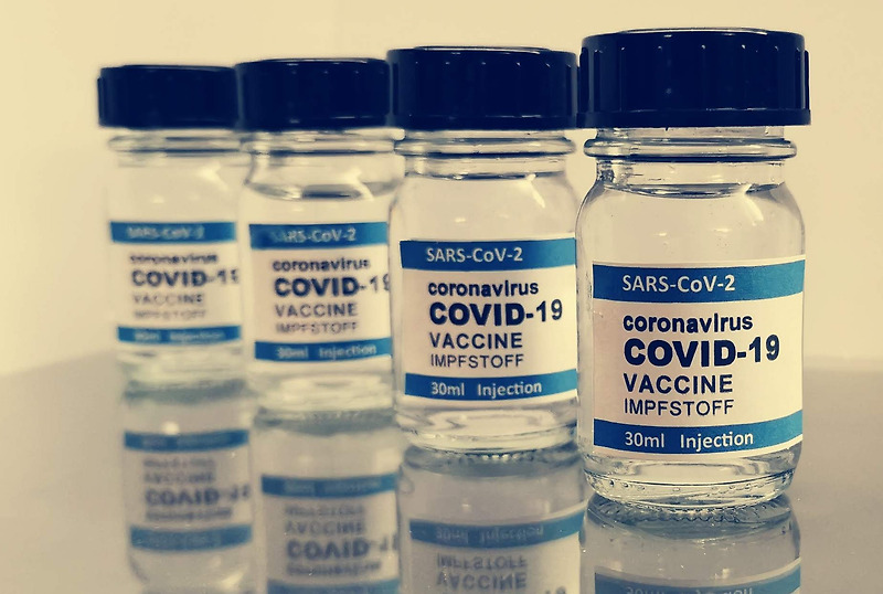 캐나다 코로나 백신 - 언제 백신을 접종 받을 수 있을까?