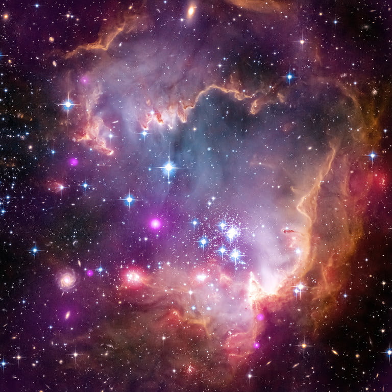 허블 우주 망원경이 30년 동안 찍은 가장 아름다운 사진 10가지