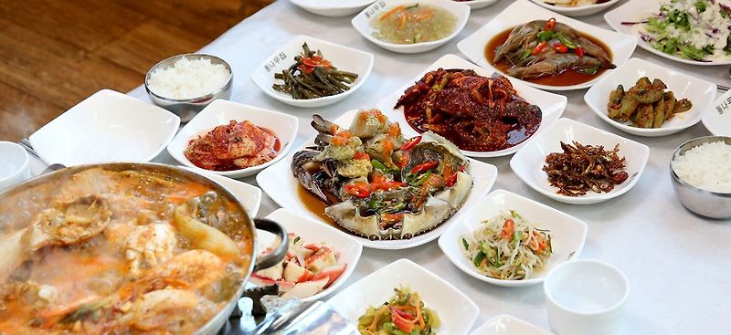 충남 태안 맛집, 게국지 유명한 딴뚝통나무집식당
