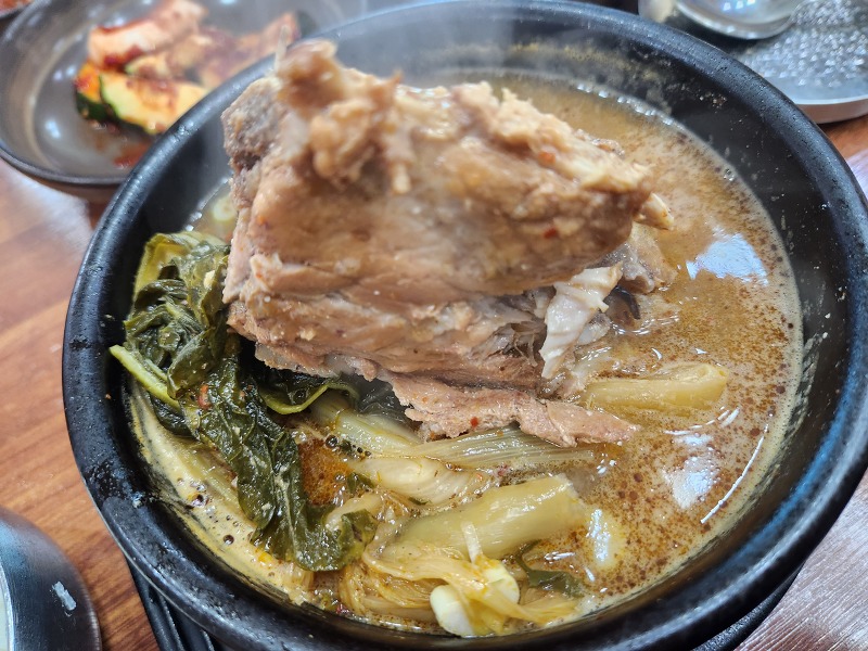 부산 청룡동 : 아침식사 가능한 범어사 밥집 