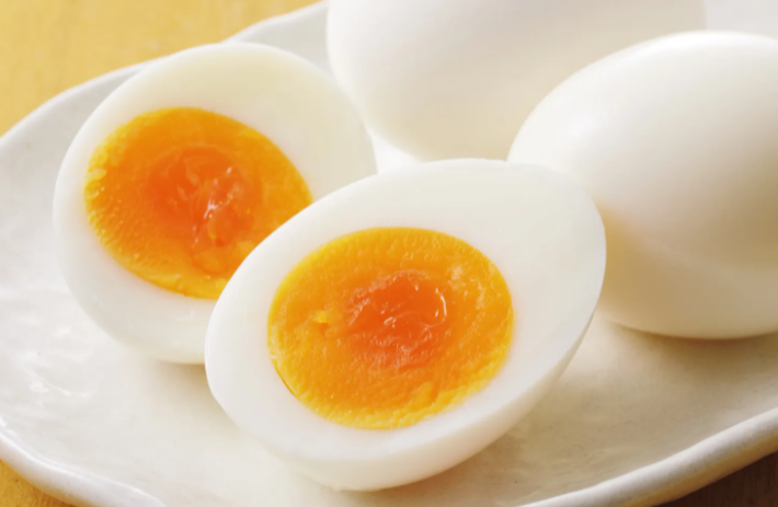 5분만에 '삶은 달걀'을 '양념 달걀'로 바꾸는 방법