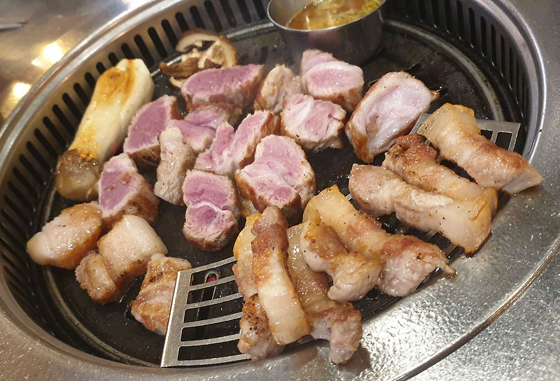 [문정] 섬 제주이야기 - 제주흑돼지근고기, 비빔냉면, 물냉면, 하이볼