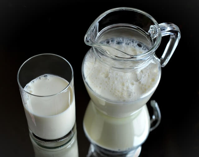 우유가 건강에 미치는 영향, 주의사항과 대체 음료