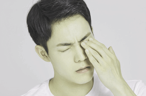 뻑뻑한 눈 안구건조증 원인과 치료 관리법 6가지