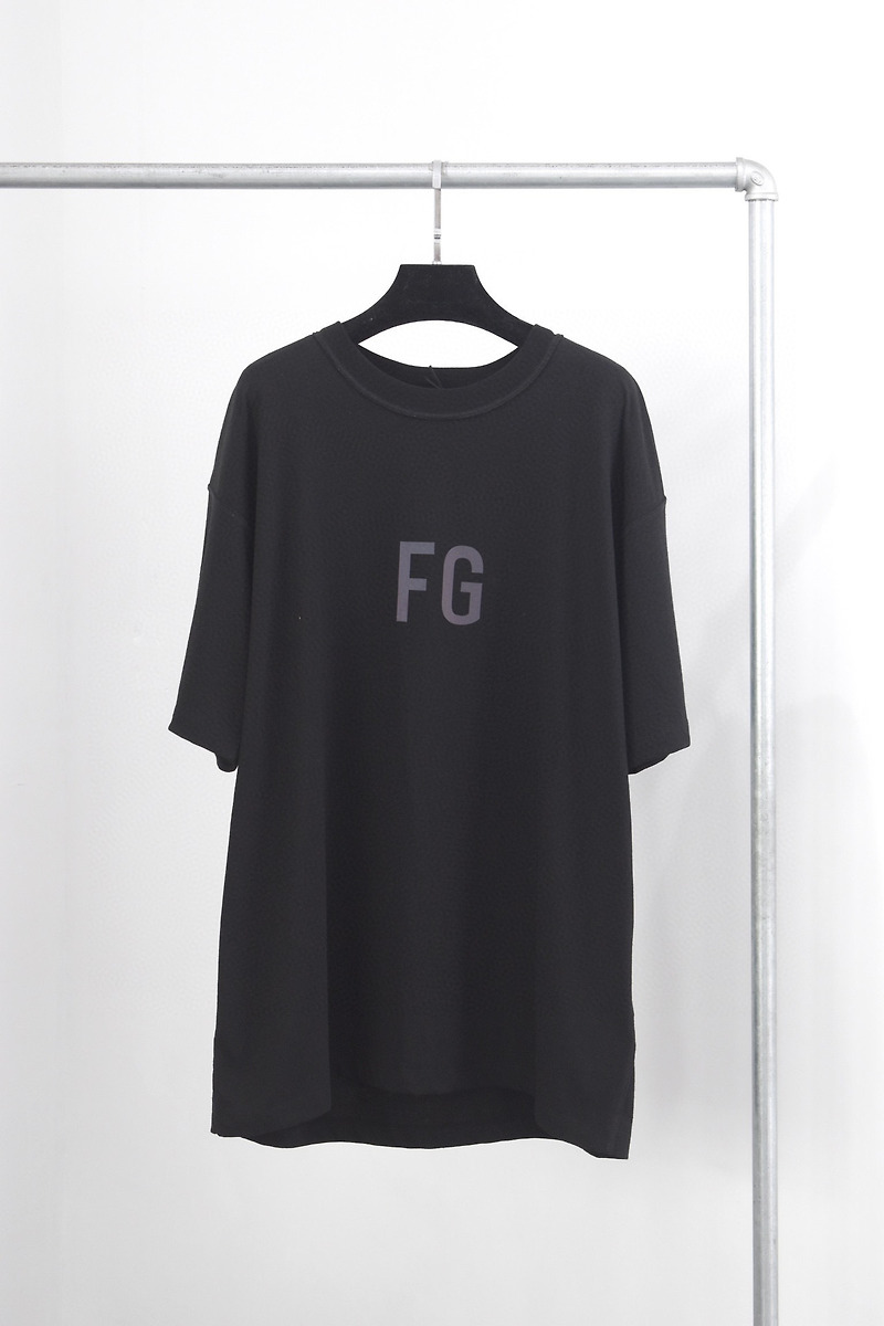 [FEAR OF GOD] 피어오브갓 FG 로고 리플렉티브 반팔 티셔츠 (4 COLOR)