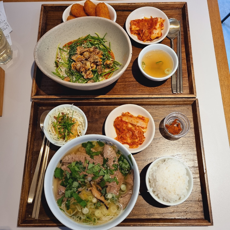 아름다운 쌀의 공간 미미옥, 방아잎을 넣은 한국적인 쌀국수 맛집!(신용산 맛집)