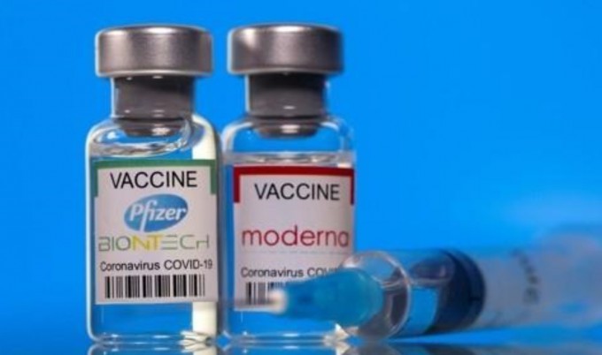코로나 추가 접종, 이전과 동일한 vs 다른 종류의 백신