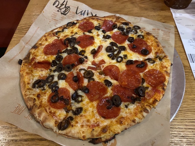 La맛집 미국 피자맛집 만들어먹는 피자 Blaze pizza