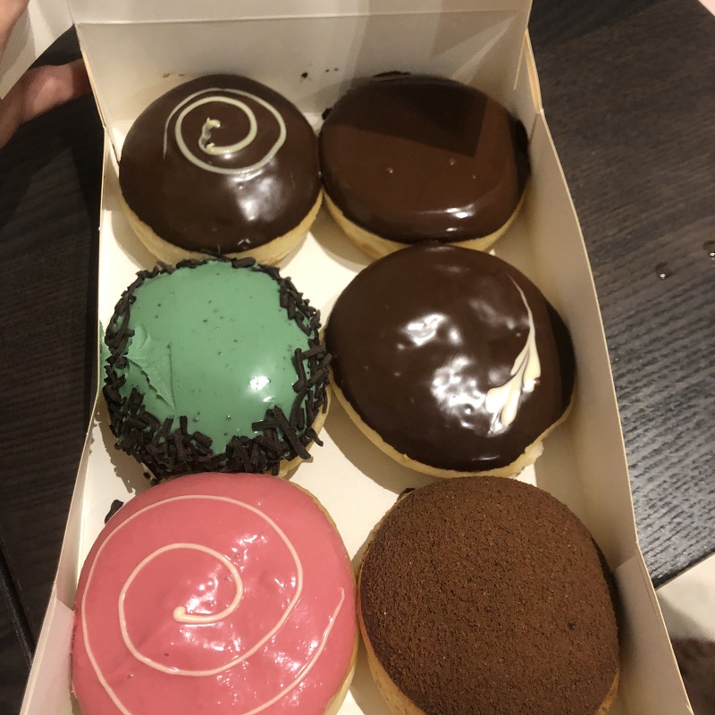 싱가포르 우한 바이러스의 현재, 후식 도넛집  제이코(J.co)