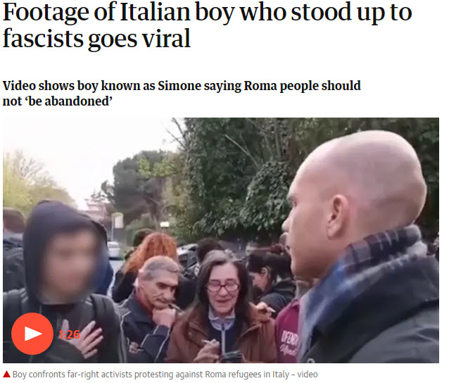 파시스트 추종자에 대한 이탈리아 소년의 이미지는 바이러스 성이 있다