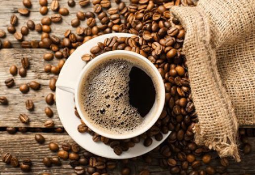 커피 아메리카노 최초 커피를 마신인물