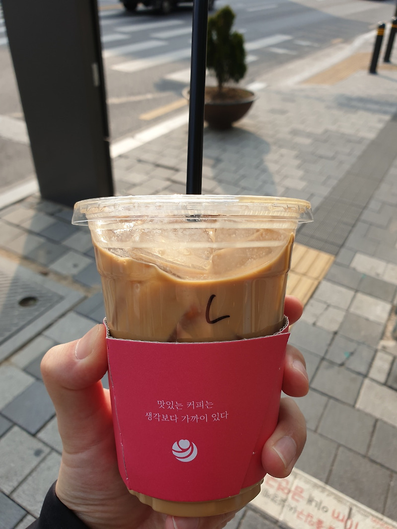 [남성역/커피] 사당동 카페 달의둥지 커피 로스터스