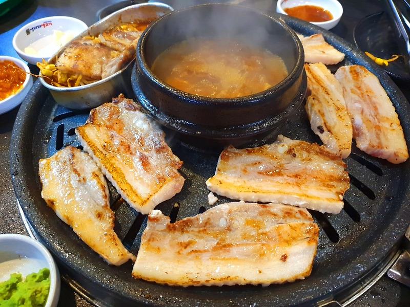 [파주 금촌 맛집] 삼겹살 무한리필 '엉터리 생고기' 후기
