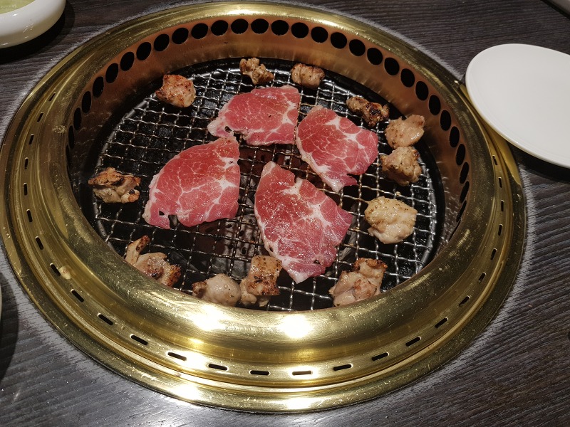 타이완(대만) 타이중 일식 BBQ 레스토랑 UMAI