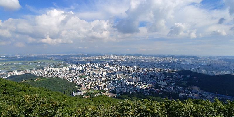 인천 계양산 날씨 좋은날 등산하기 좋아요.