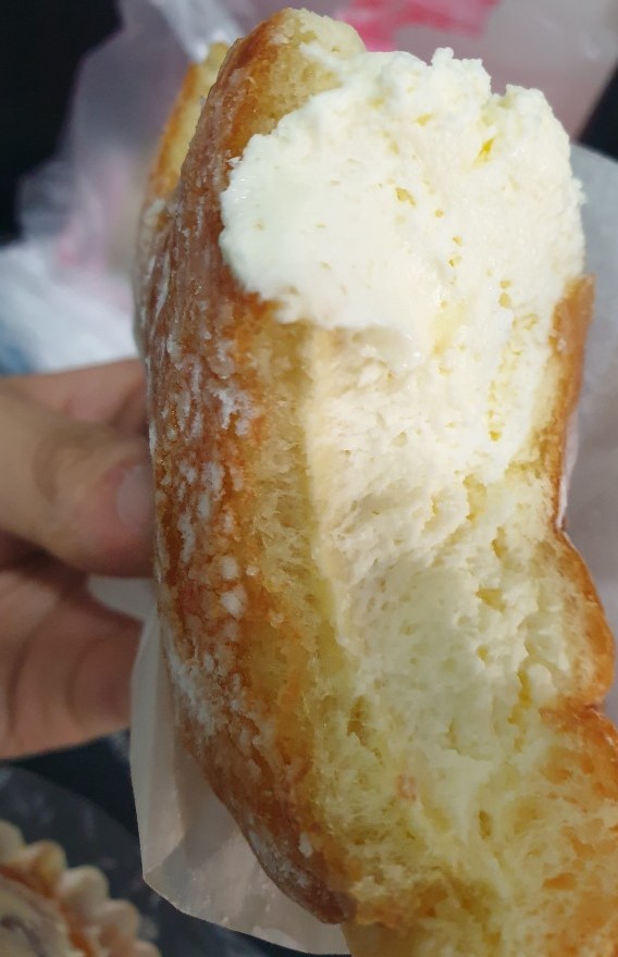 [파리바게트] 왕크림 도넛, 크림치즈시나몬롤