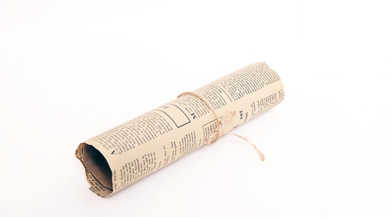 최초의 신문 발간 - 서기1605년