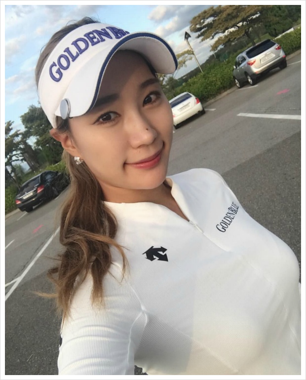 미녀 골프선수 유현주 굴곡진 섹시 몸매 스키니 볼륨